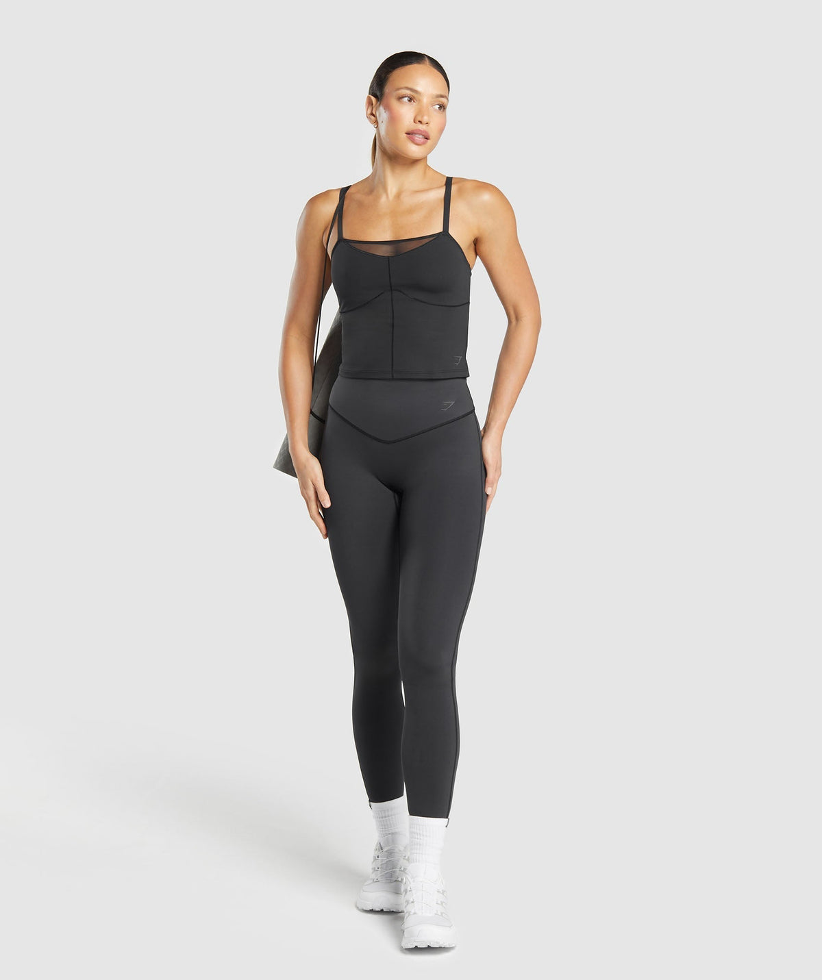 Elevate Mesh Shelf Tank