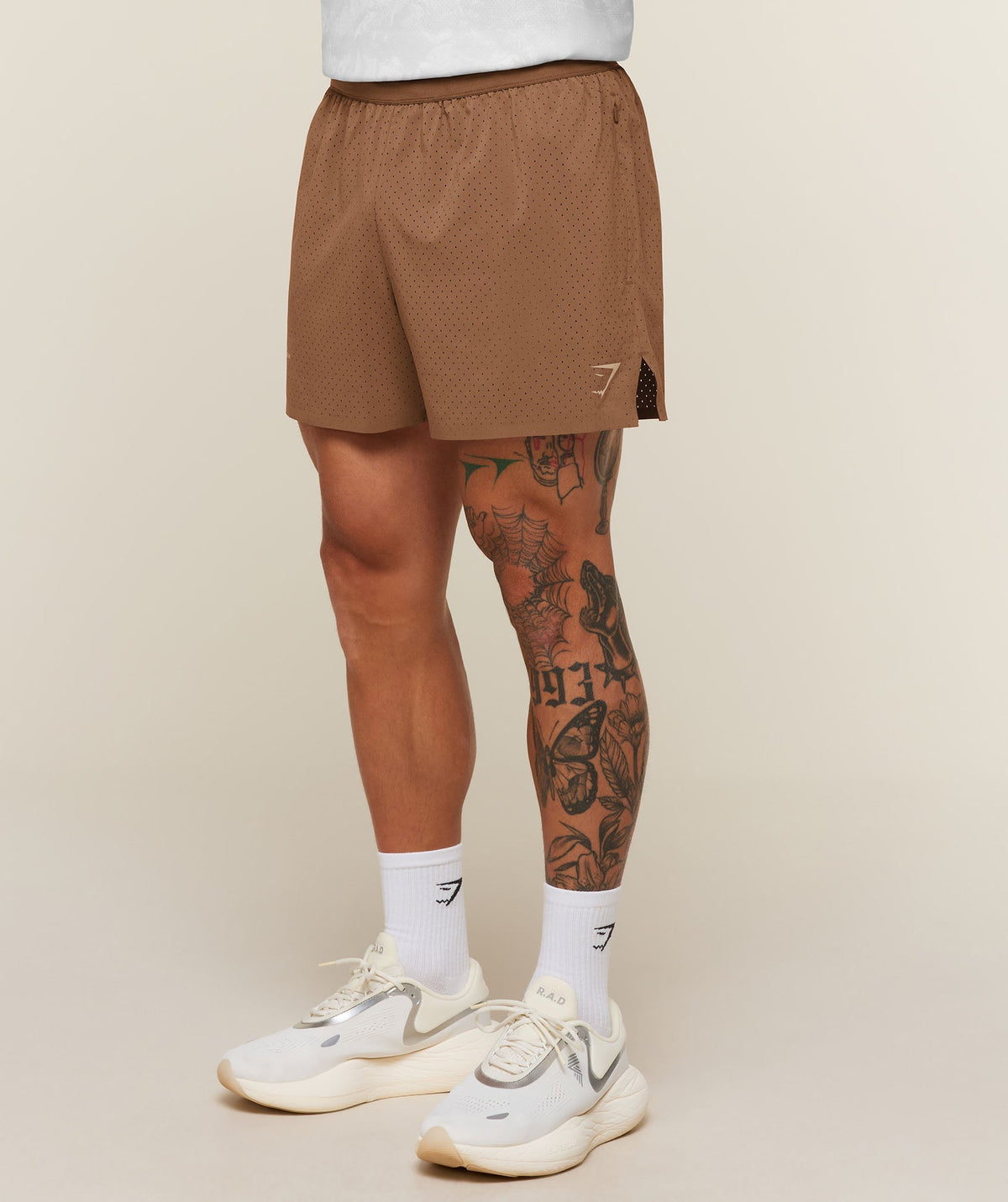 Conditioning Club 4" Shorts