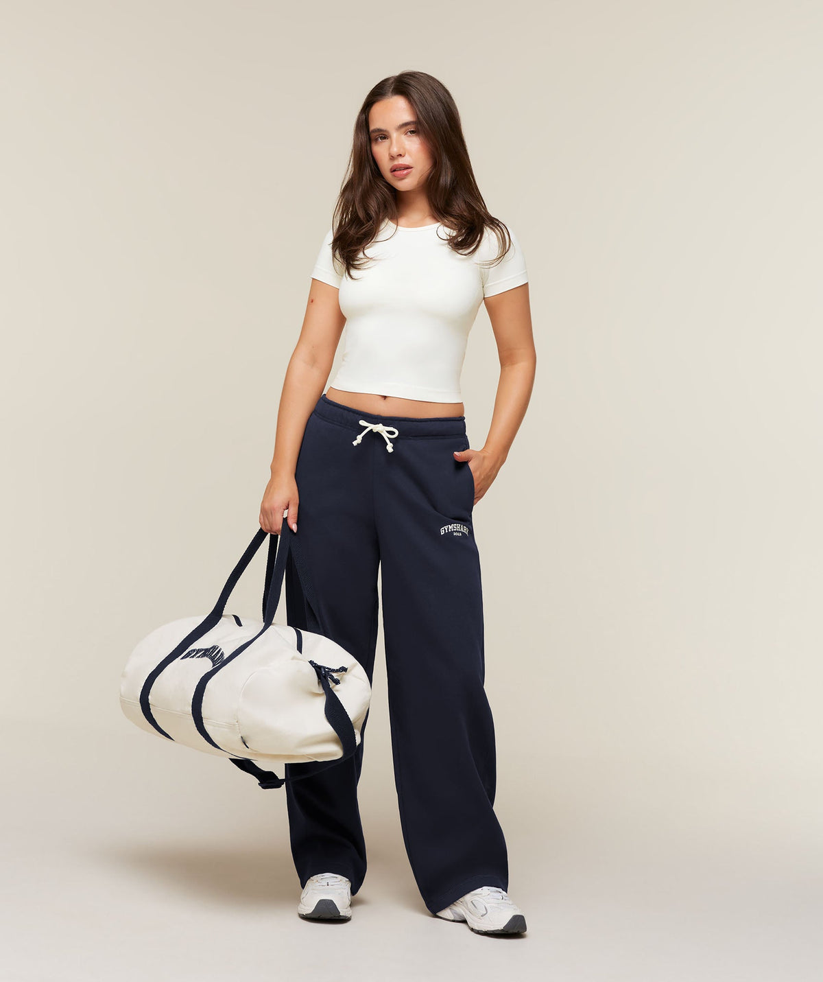 Cosy Luxe Campus Pants Short