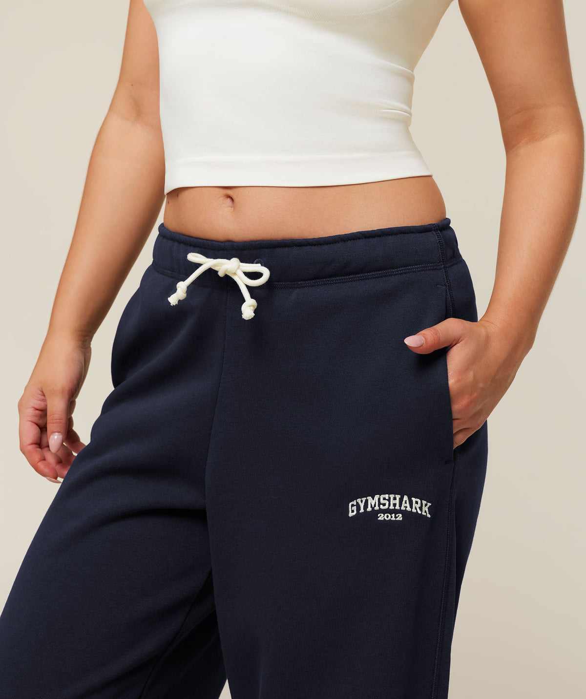 Cosy Luxe Campus Pants Short