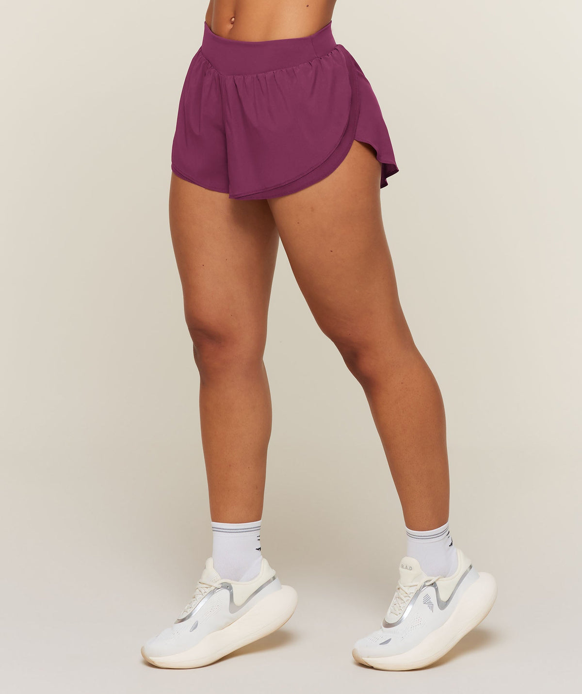 Hybrid Loose Shorts