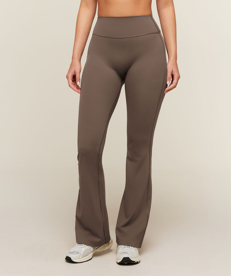 Shape Bonded Flared Leggings
