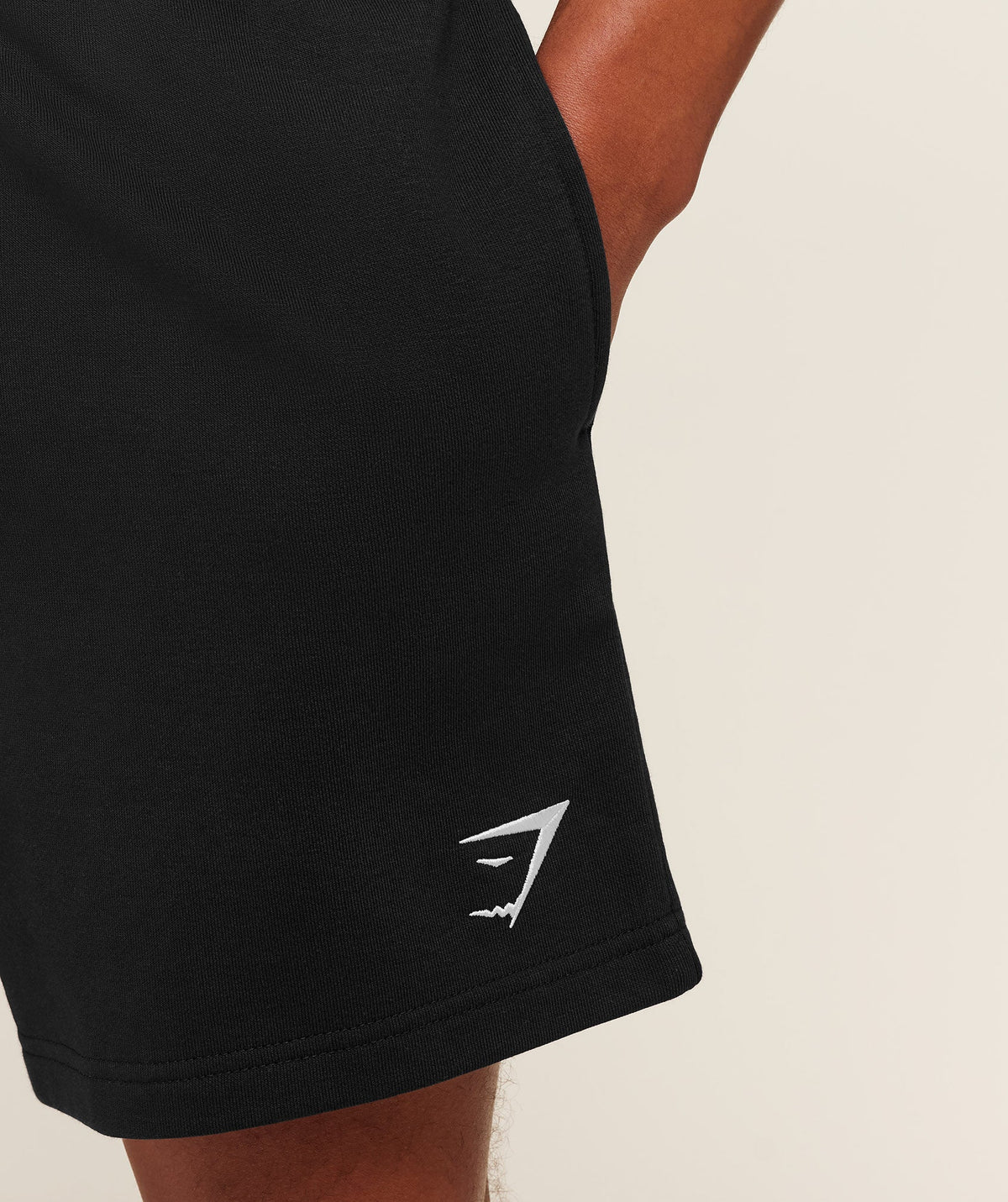 Crest Short